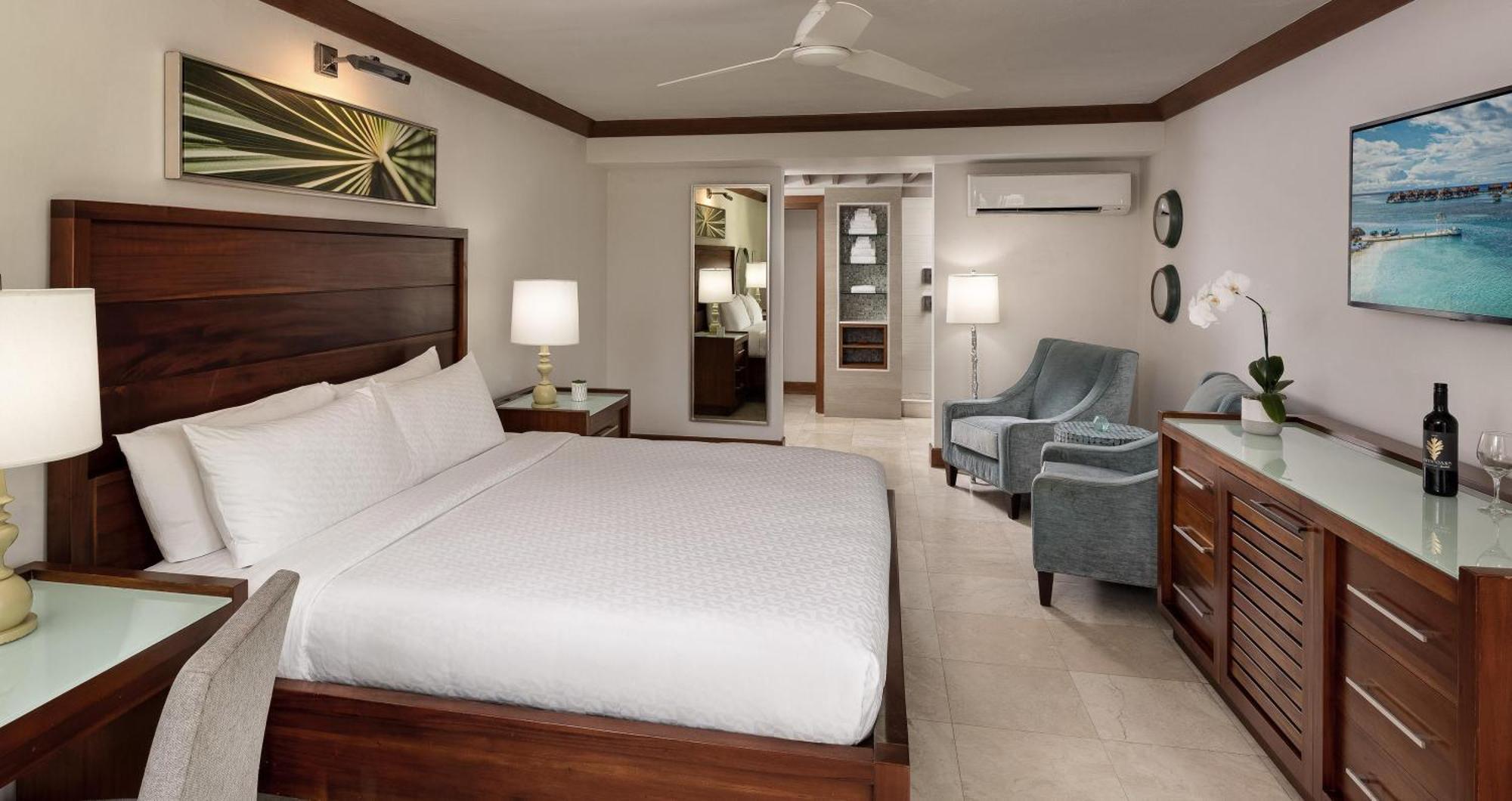 Caribbean Luxury Honeymoon Room,1642974484:JPEG