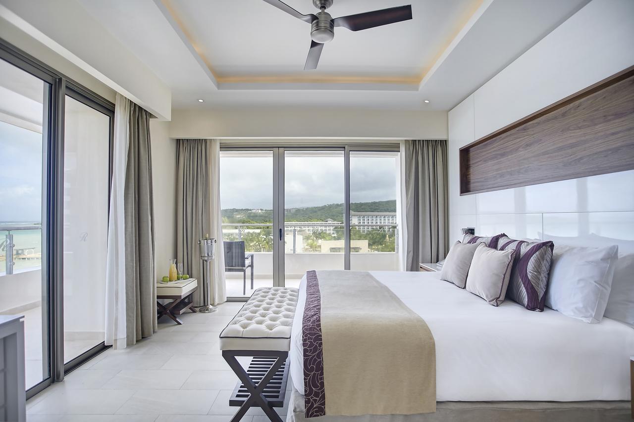 Luxury Presidential One Bedroom Swim Out Diamond Club,992999332:JPEG